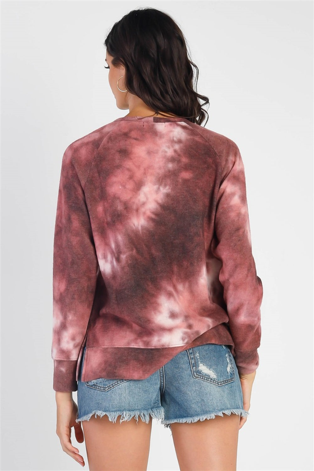 Cherish Apparel – Langärmliges Sweatshirt mit Rundhalsausschnitt und Batikmuster