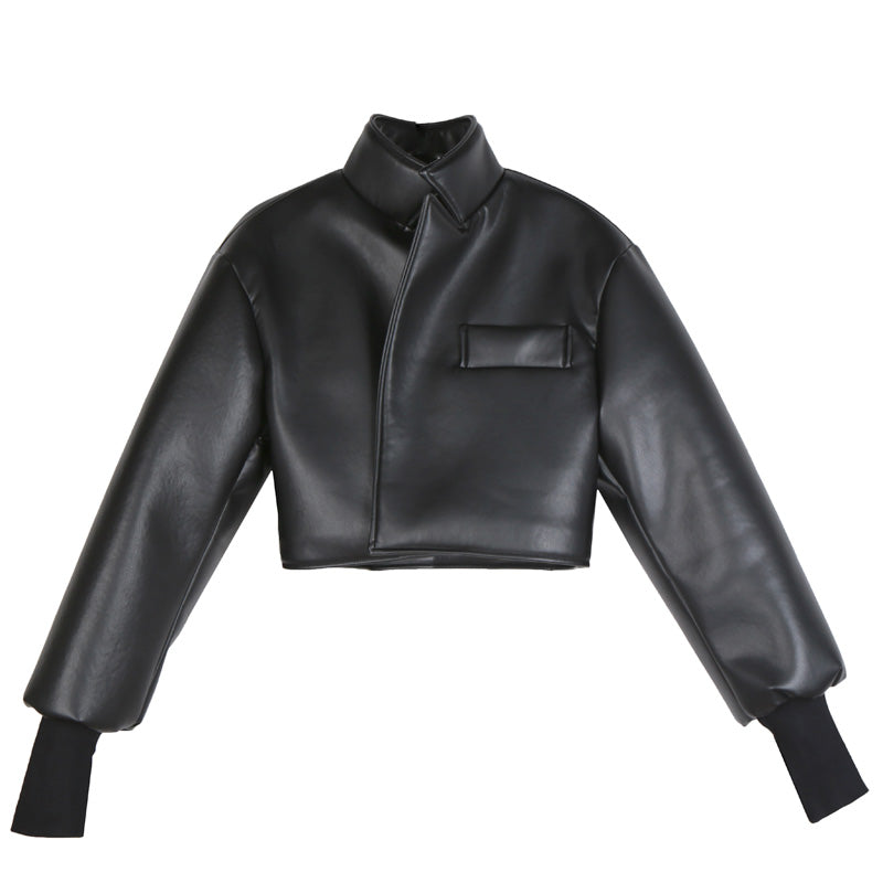 A short leather jacket - ladieskits - 0