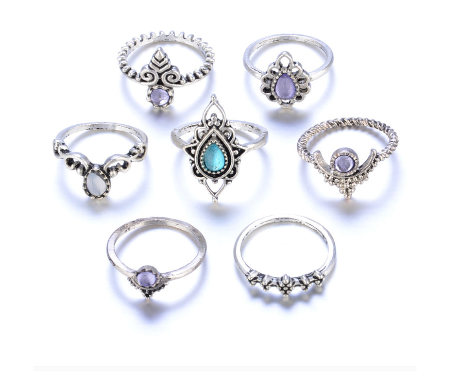 Our Favorite set of rings - Vintage Knuckle Rings! - ladieskits - 0
