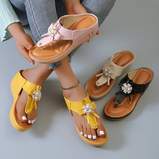 Women's European And America Flower Flip Flops Large Size Beach Shoes