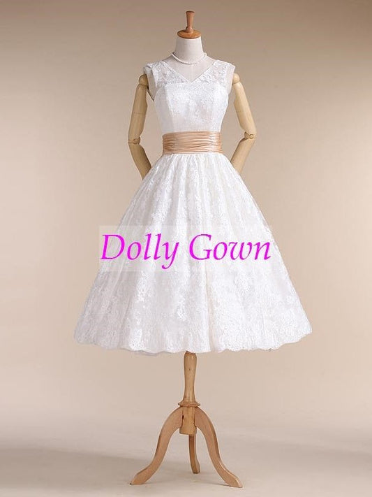 Audery Hepburn Style années 50 col en V longueur thé robes de mariée en dentelle, 20072809